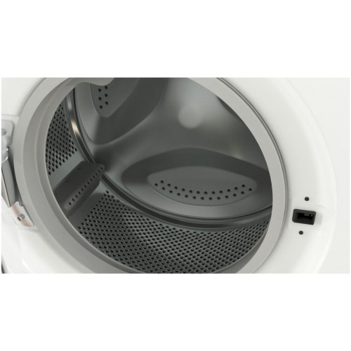 Стиральная машина Indesit IWSD 6105