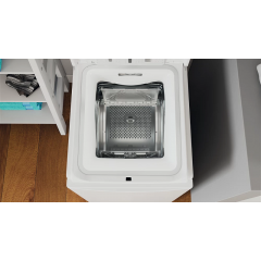 Стиральная машина Indesit BTW L60400