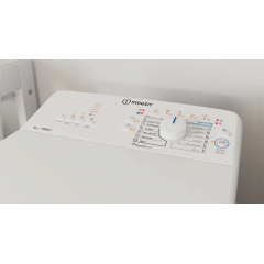 Стиральная машина Indesit BTW L60400
