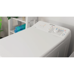 Стиральная машина Indesit BTW L60400