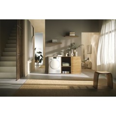 Сушильная машина Miele TSC223WP