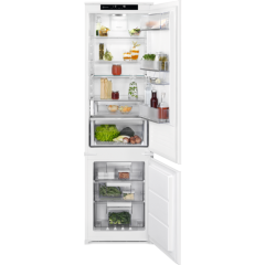 Холодильник с морозильником Electrolux RNS9TE19S