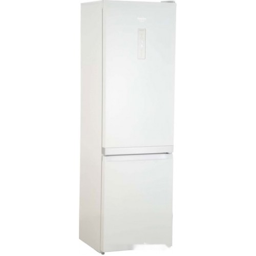 Холодильник Hotpoint-Ariston HTS 7200 W O3
