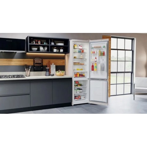 Холодильник Hotpoint-Ariston HTS 7200 M O3