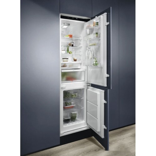 Холодильник Electrolux LNT8TE18S3