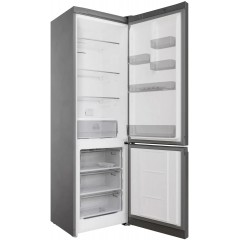 Холодильник с морозильником Hotpoint-Ariston HT 5200 S