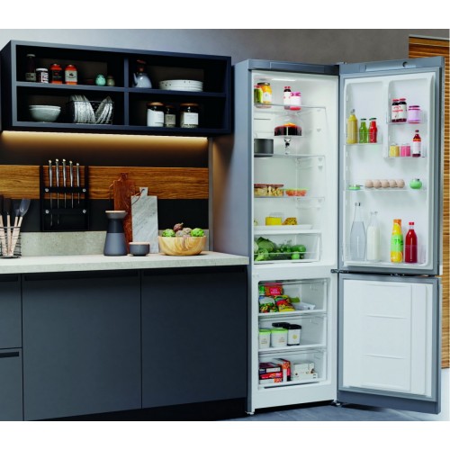 Холодильник с морозильником Hotpoint-Ariston HT 5201I S