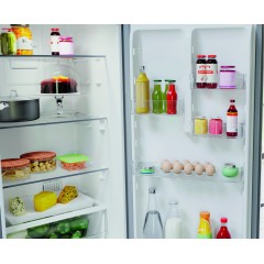 Холодильник с морозильником Hotpoint-Ariston HT 5201I S