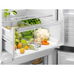 Холодильник Electrolux LNS8FF19S
