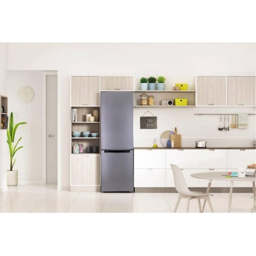 Холодильник Indesit DS 4180 G