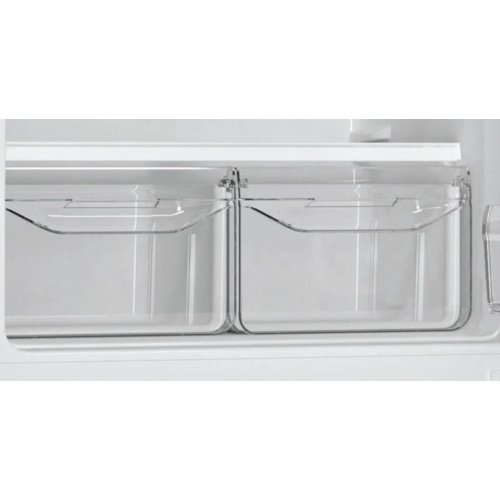 Холодильник с морозильником Indesit DS 3160 E