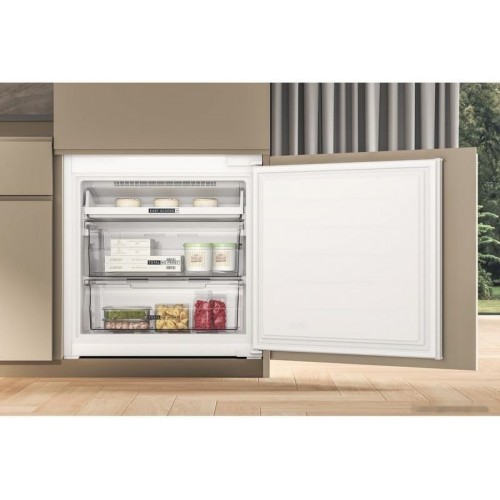Холодильник Whirlpool WH SP70 T121