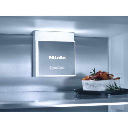 Встраиваемый холодильник Miele K 7777 C
