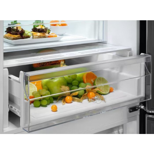 Холодильник Electrolux LNT5ME32U1