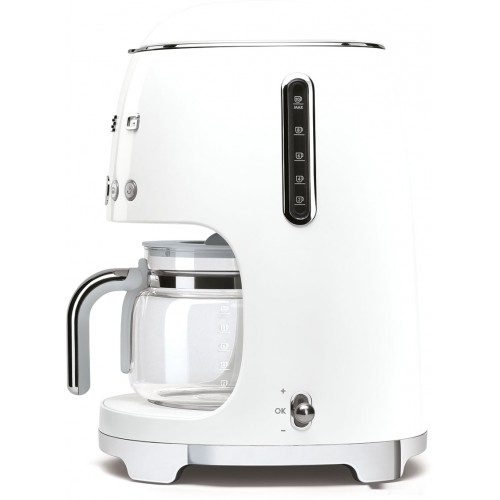 Кофеварка Smeg DCF02WHEU