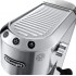 Рожковая помповая кофеварка Delonghi Dedica EC 685.M