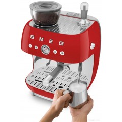 Рожковая кофеварка Smeg EGF03RDEU