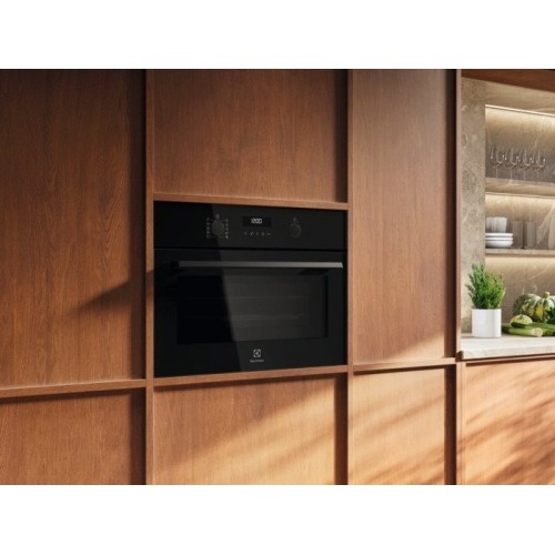 Микроволновая печь Electrolux LVM6E46Z