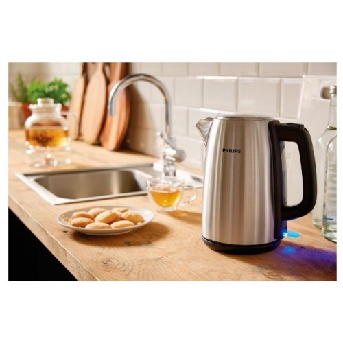 Электрический чайник Philips HD9351