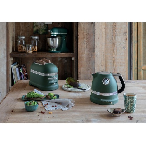 Электрический чайник KitchenAid Artisan 5KEK1522EPP