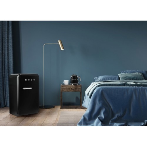 Электрический чайник Smeg KLF05BLEU