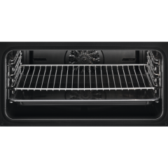 Духовой шкаф AEG KMR761000W