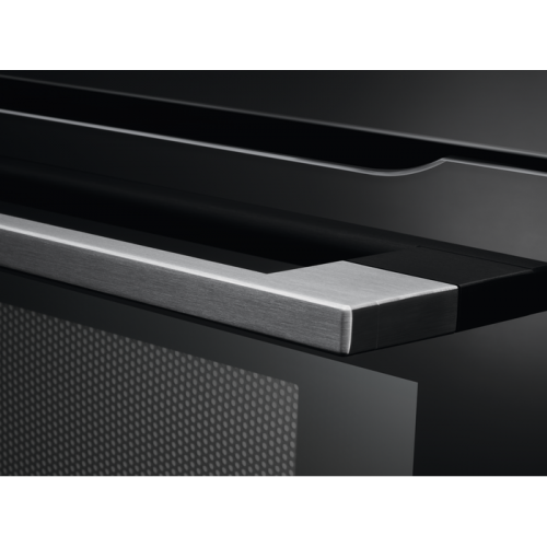 Духовой шкаф AEG KMR761000W