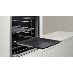 Духовой шкаф NEFF B58VT68H0