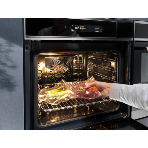 Духовой шкаф Electrolux VKA9S21WX