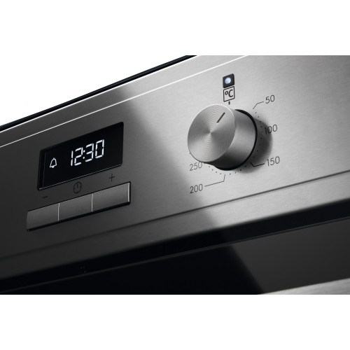 Духовой шкаф Electrolux OEF3H50X