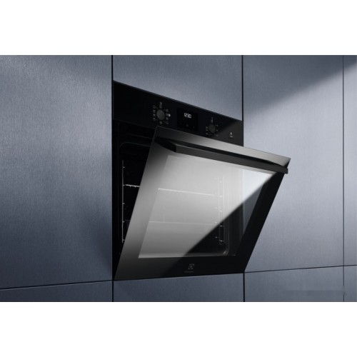 Духовой шкаф Electrolux EOD3C70TK