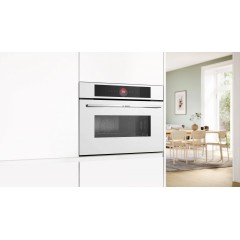 Духовой шкаф Bosch Serie 8 CMG7241W1