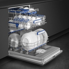 Посудомоечная машина Smeg STL324BQLLW