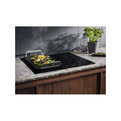 Варочная панель Electrolux SenseBoil EIS62449