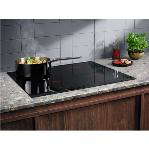 Варочная панель Electrolux EIP6446