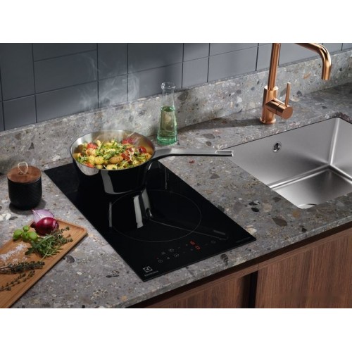 Варочная панель Electrolux LIT30231C