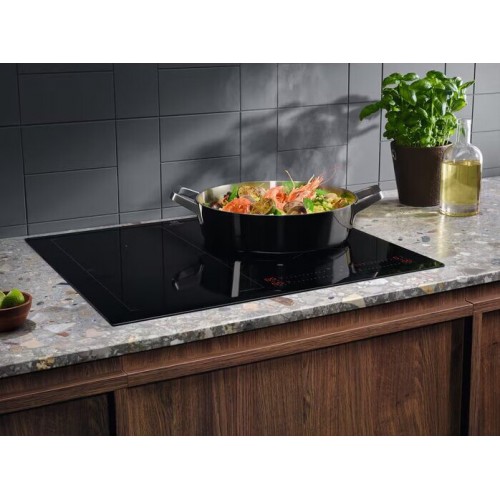 Варочная панель Electrolux EIS62453