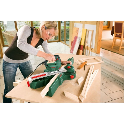 Лобзик Bosch PST 700 E