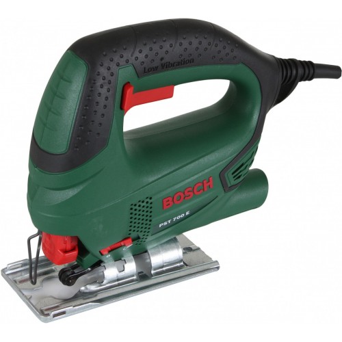 Лобзик Bosch PST 700 E