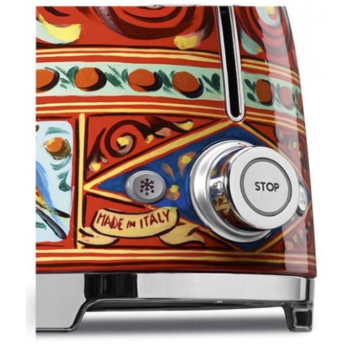 Тостер Smeg TSF01DGEU