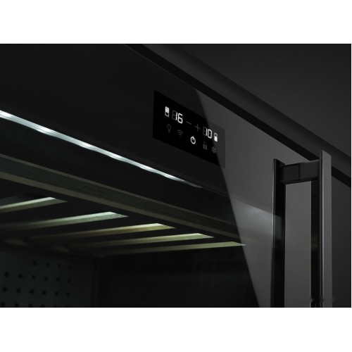 Винный шкаф Smeg CVI638LWN3
