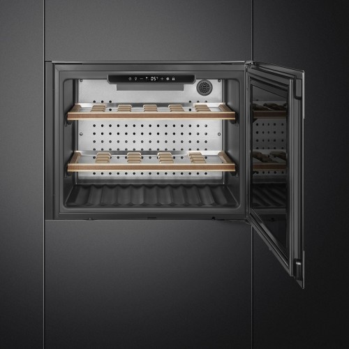 Винный шкаф Smeg CVI321X3